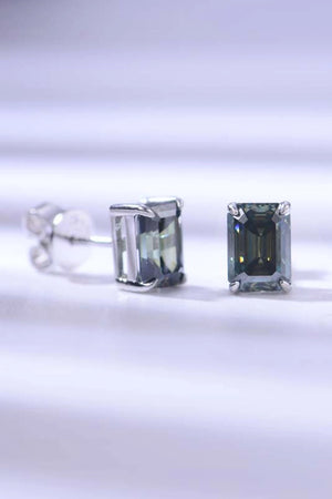IREP Akio Moissanite Stud Earrings Earrings iRepBrand