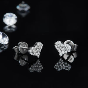 IREP Reins Moissanite Heart Stud Earrings Earrings iRepBrand