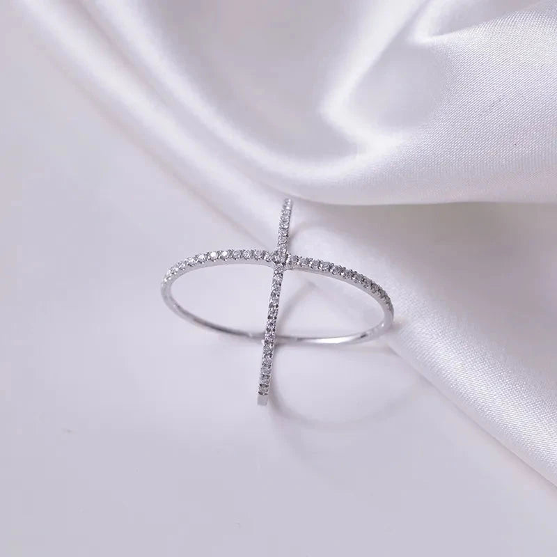 IREP Valery Moissanite Crisscross Ring RIng iRepBrand