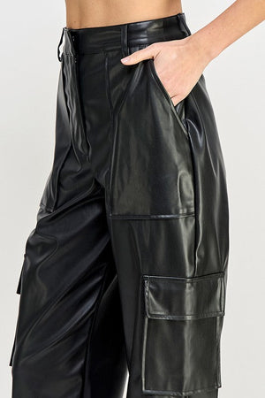RELAXED VEGAN LEATHER CARGO PANTS Sweet Generis 