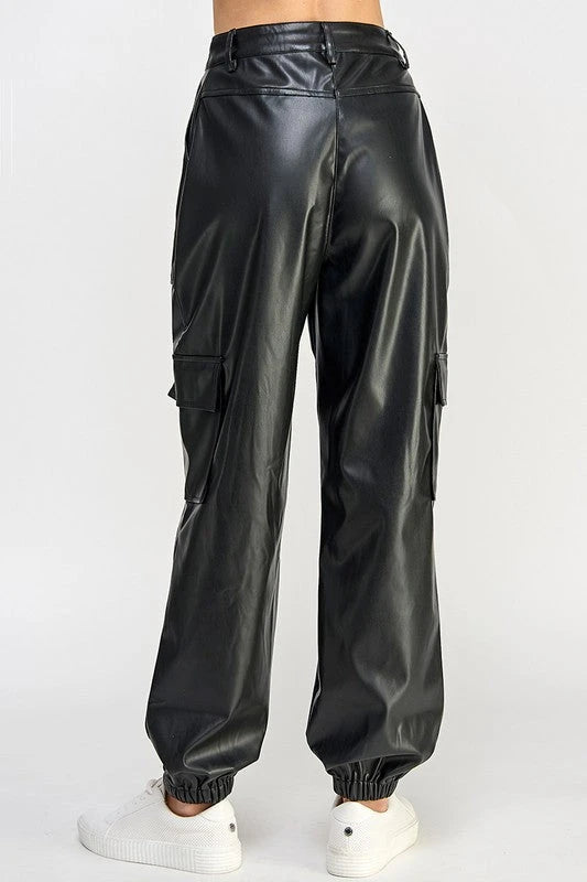 RELAXED VEGAN LEATHER CARGO PANTS Sweet Generis 