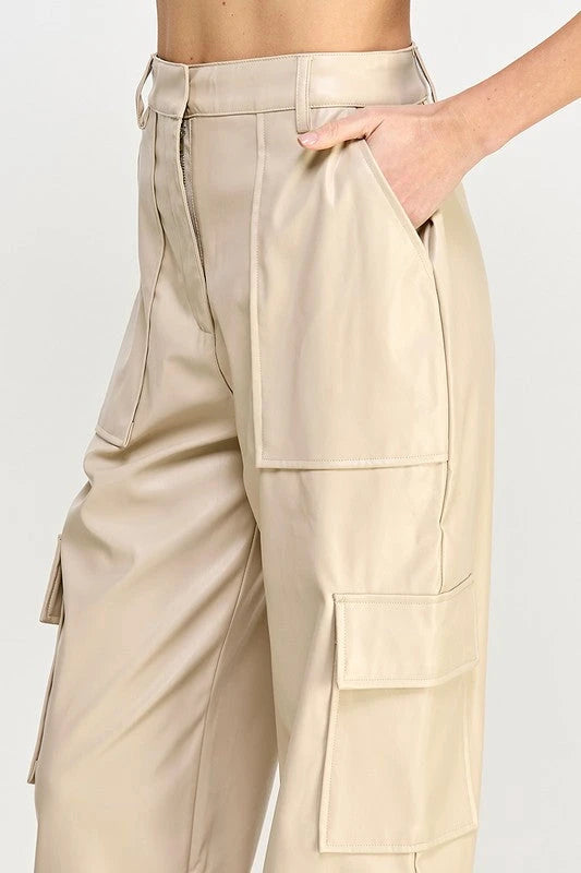 RELAXED VEGAN LEATHER CARGO PANTS Sweet Generis 