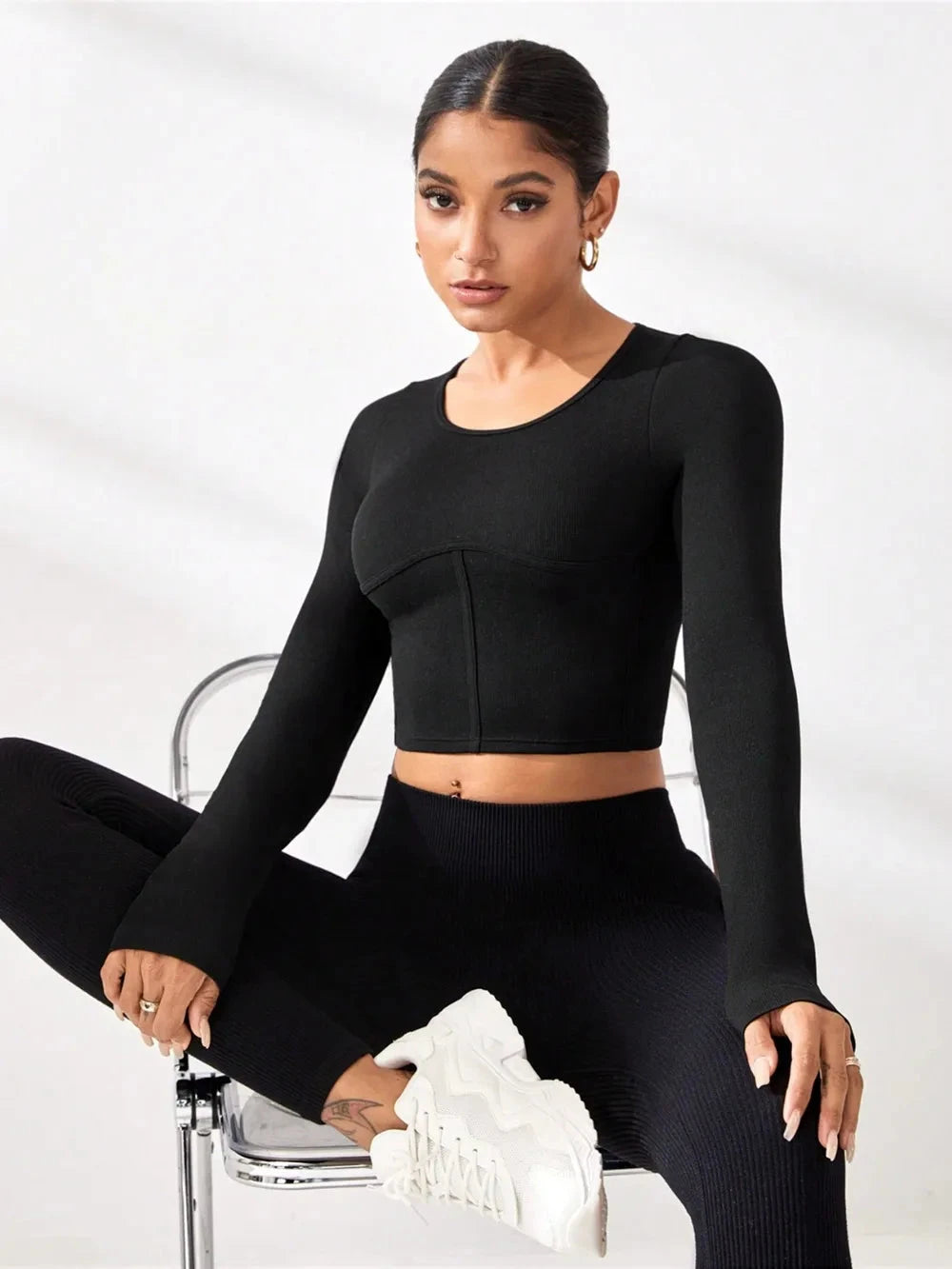 Round Neck Long Sleeve Active T-Shirt Trendsi 
