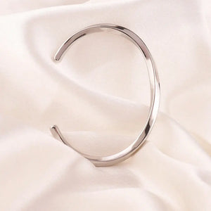 IREP Silver Mobius Open Bangle Bracelet IREPBRAND 
