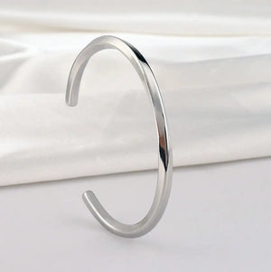 IREP Silver Mobius Open Bangle Bracelet IREPBRAND 